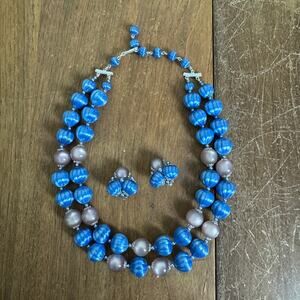 Vintage JAPAN Blue Pink beaded hook clasp necklace & clip on earring jewelry set